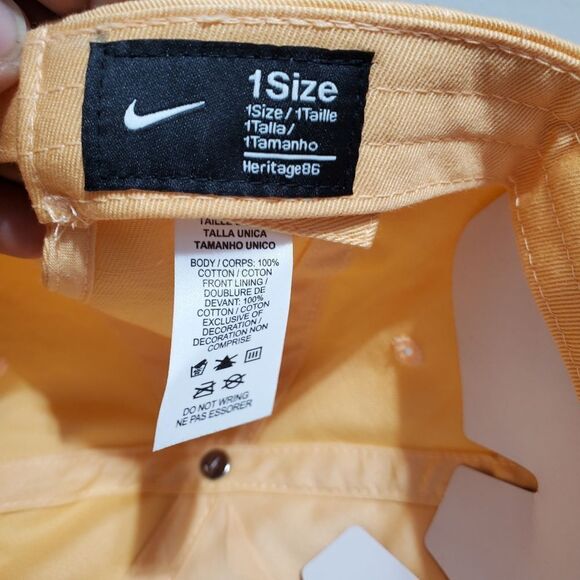 Nike x Sportswear Heritage86 Futura Peach Hat Cap Adult Unisex 1 Size 91… - Picture 7 of 9